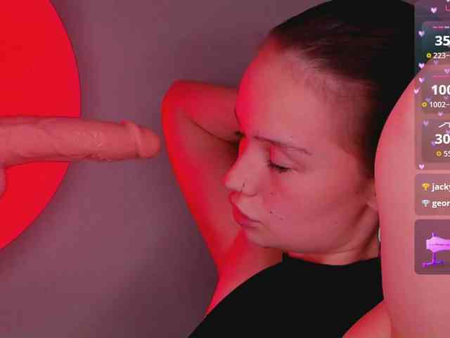 bitchpeace webcam