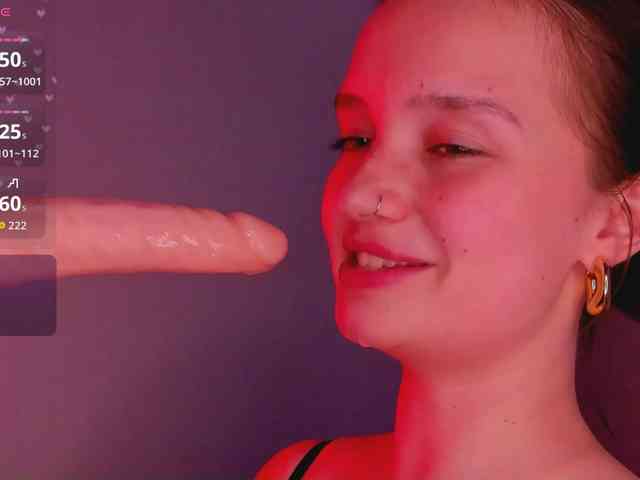 bitchpeace webcam