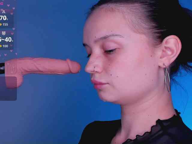 bitchpeace webcam