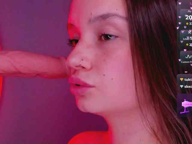 bitchpeace webcam