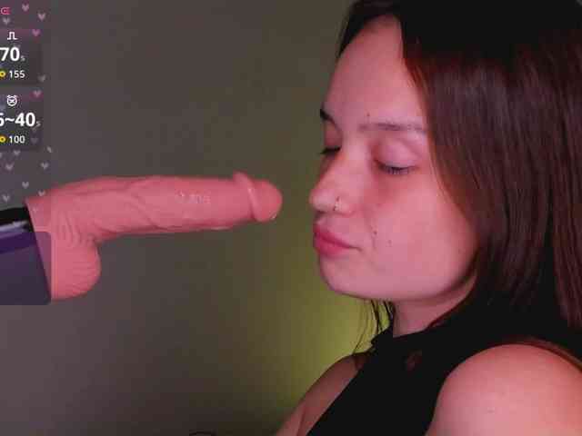 bitchpeace webcam