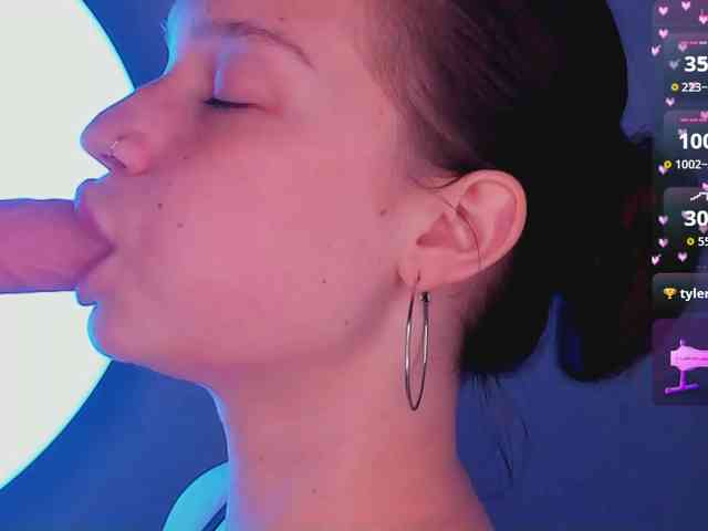 bitchpeace webcam