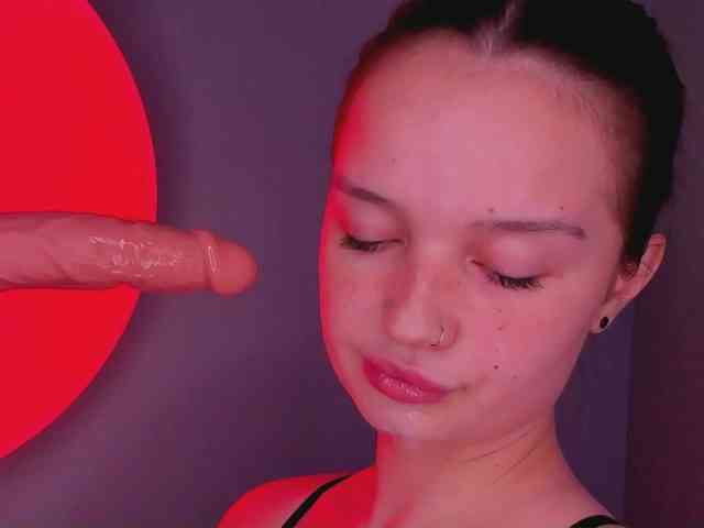 bitchpeace webcam