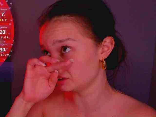 bitchpeace webcam