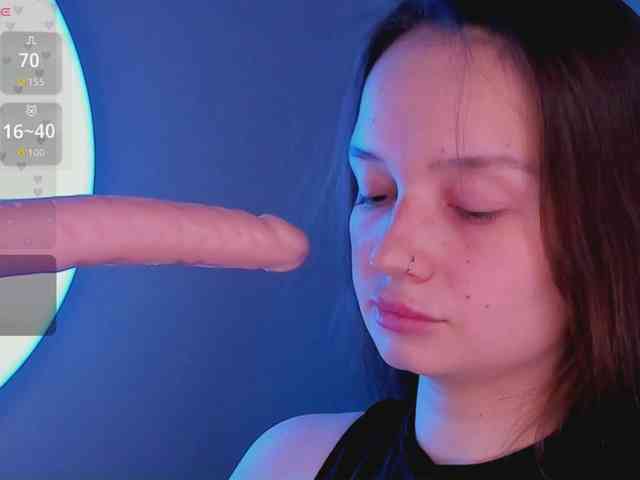 bitchpeace webcam