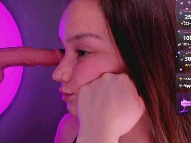 bitchpeace webcam