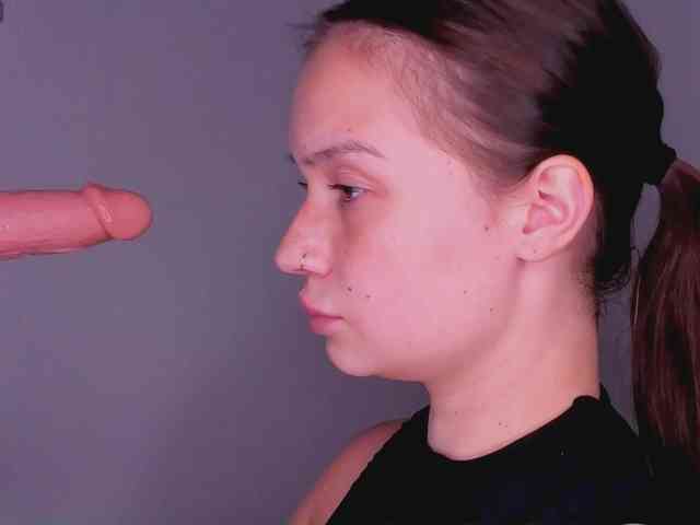 bitchpeace webcam