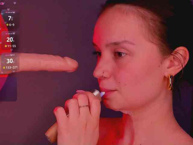 bitchpeace webcam