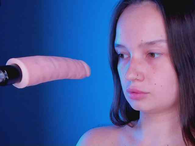 bitchpeace webcam