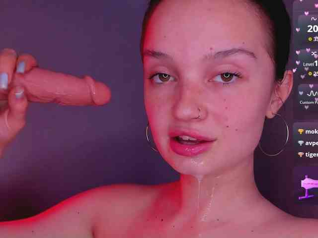 bitchpeace webcam