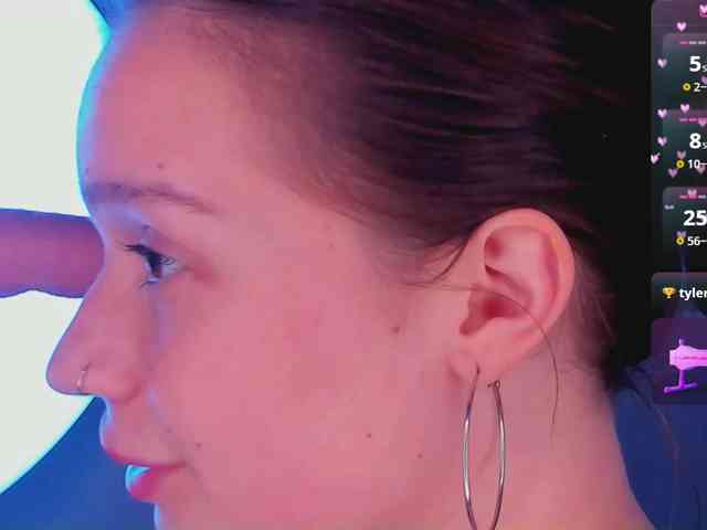 bitchpeace webcam