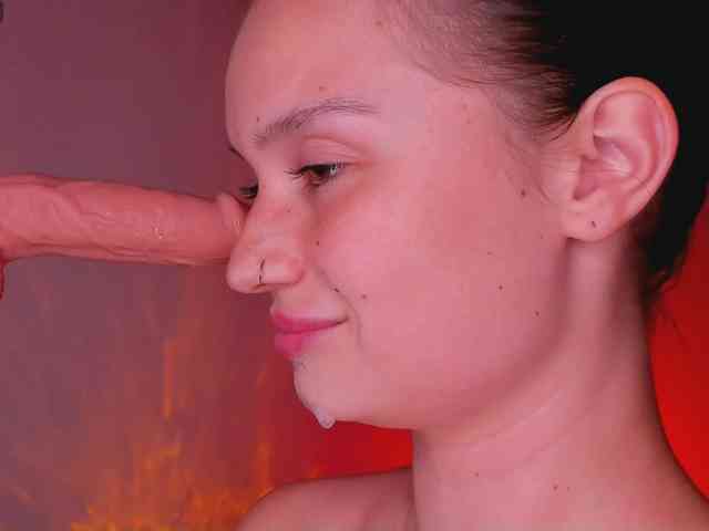 bitchpeace webcam