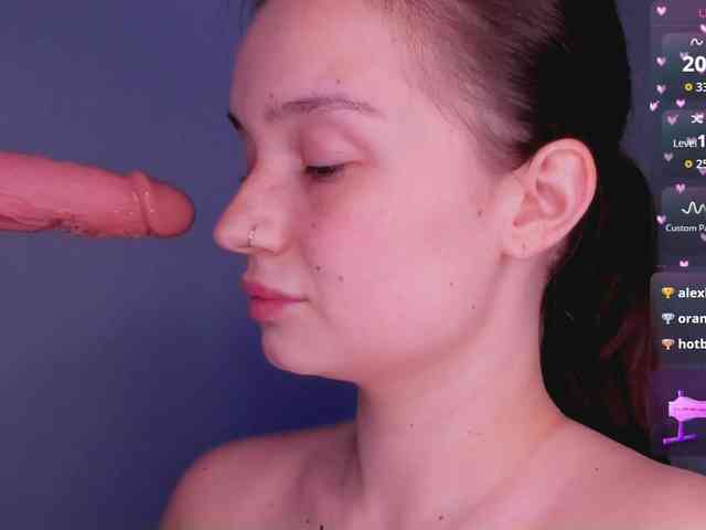 bitchpeace webcam