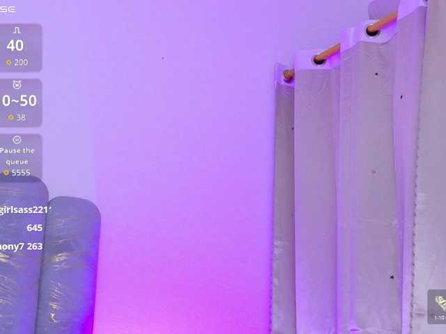 AlynAllen live cam on BongaCams