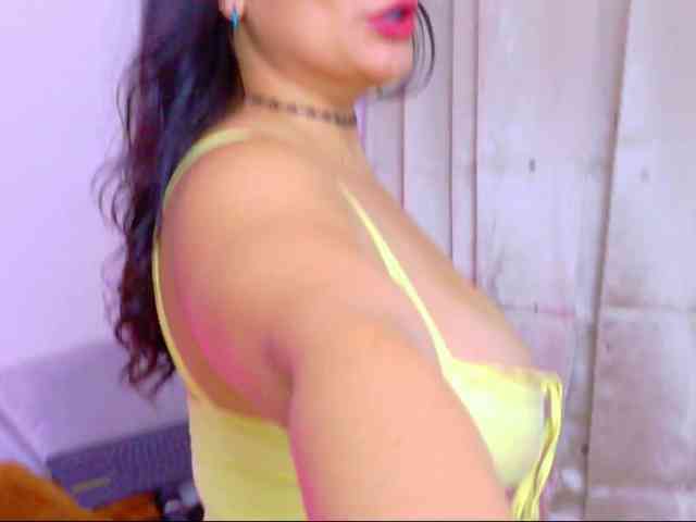 AlynAllen webcam
