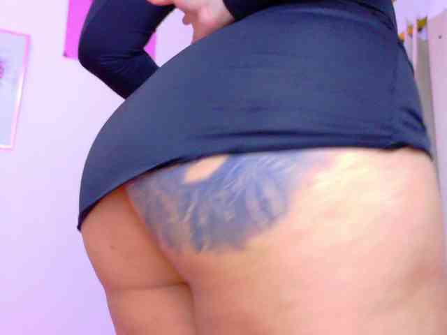 AlynAllen webcam