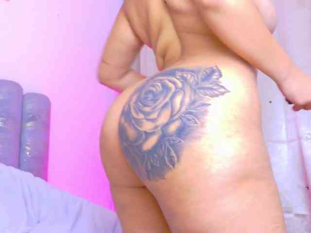 AlynAllen webcam