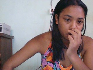 TriciaBella's Live Webcam