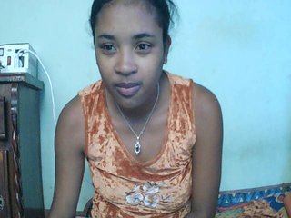 TriciaBella's Live Webcam