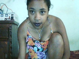 TriciaBella's Live Webcam