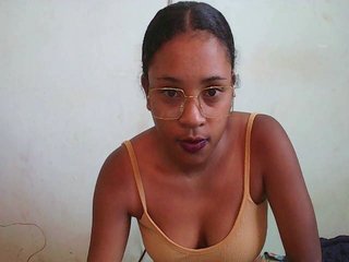 TriciaBella Porn Show