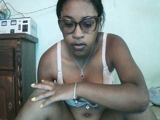 TriciaBella Porn Show