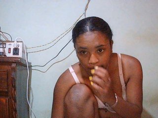 TriciaBella Porn Show
