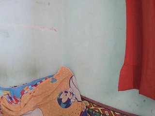 TriciaBella Porn Show
