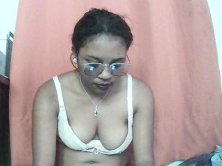 TriciaBella Porn Show