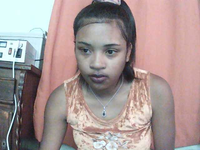 TriciaBella live cam on BongaCams