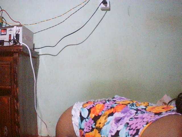 TriciaBella live cam on BongaCams