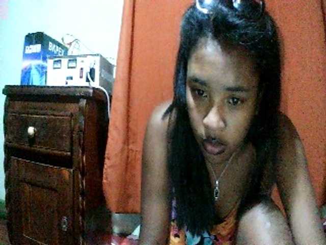 TriciaBella live cam on BongaCams