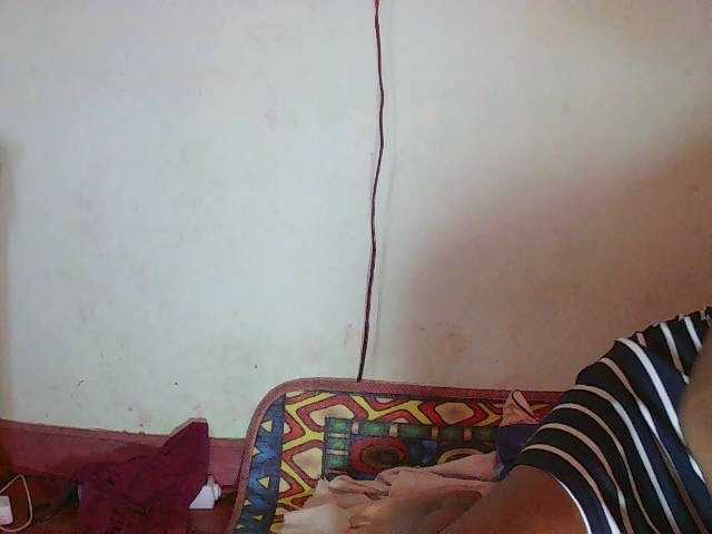 TriciaBella's BongaCams show and profile