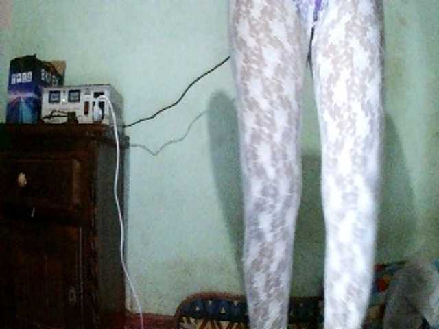 TriciaBella live cam on BongaCams