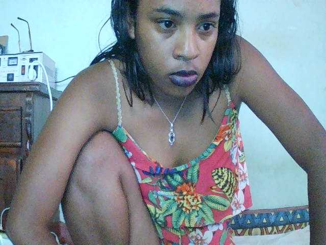 TriciaBella live cam on BongaCams