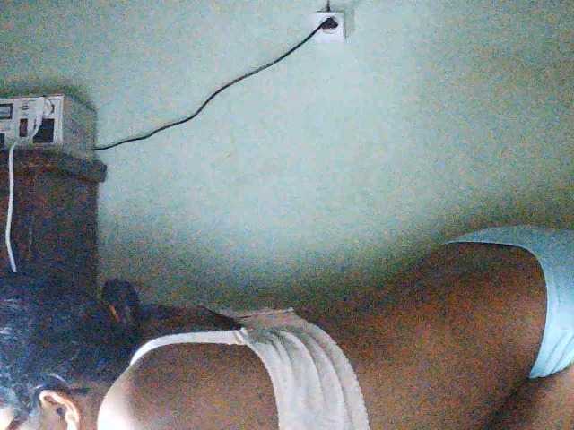 TriciaBella live cam on BongaCams