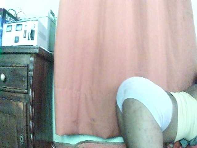 TriciaBella live cam on BongaCams