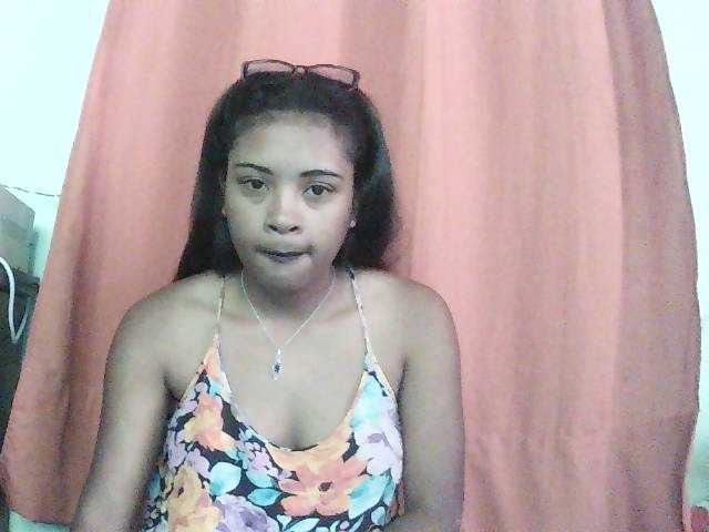 TriciaBella live cam on BongaCams