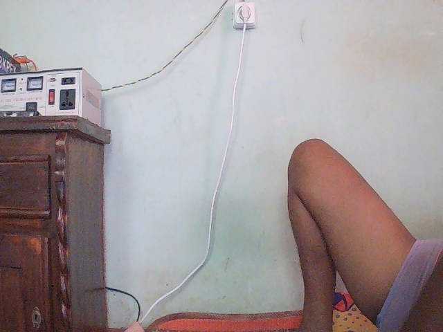TriciaBella live cam on BongaCams