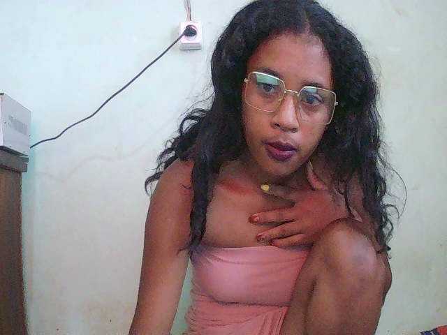 TriciaBella