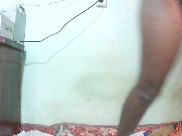 TriciaBella live cam preview