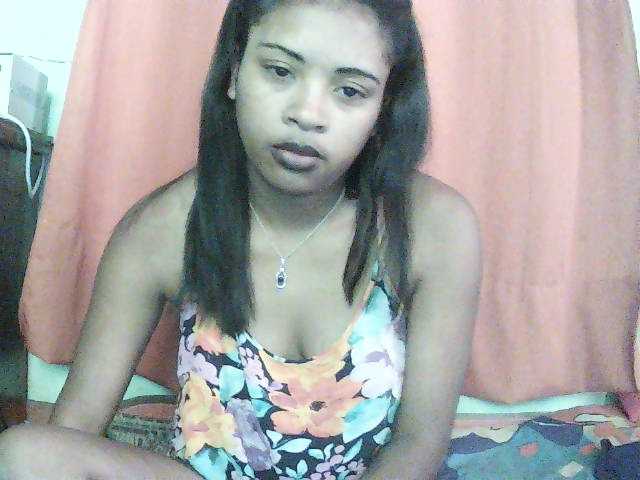 TriciaBella live cam on BongaCams