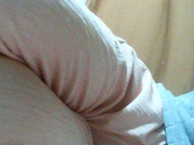 TriciaBella live cam