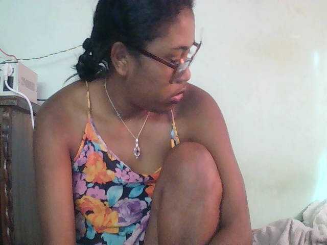 TriciaBella live cam on BongaCams