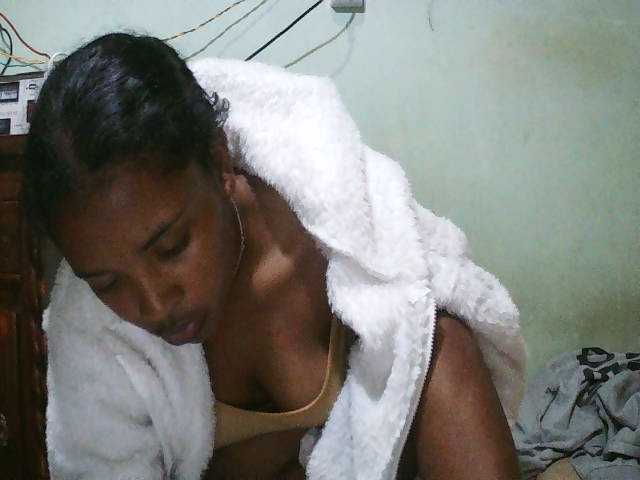 TriciaBella live cam on BongaCams