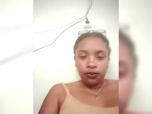 TriciaBella live cam on BongaCams