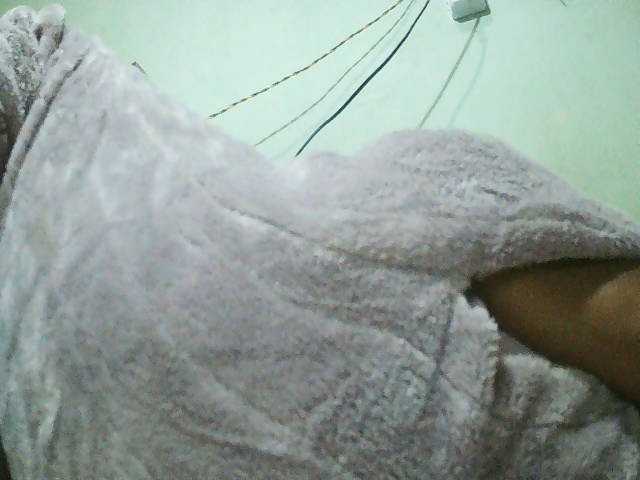 TriciaBella Live Cam su BongaCams
