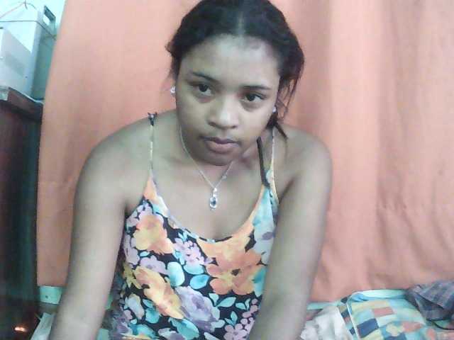 TriciaBella live cam on BongaCams