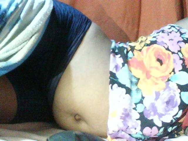 TriciaBella live cam on BongaCams