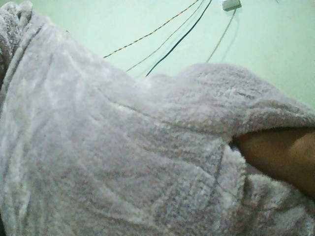 TriciaBella live cam on BongaCams